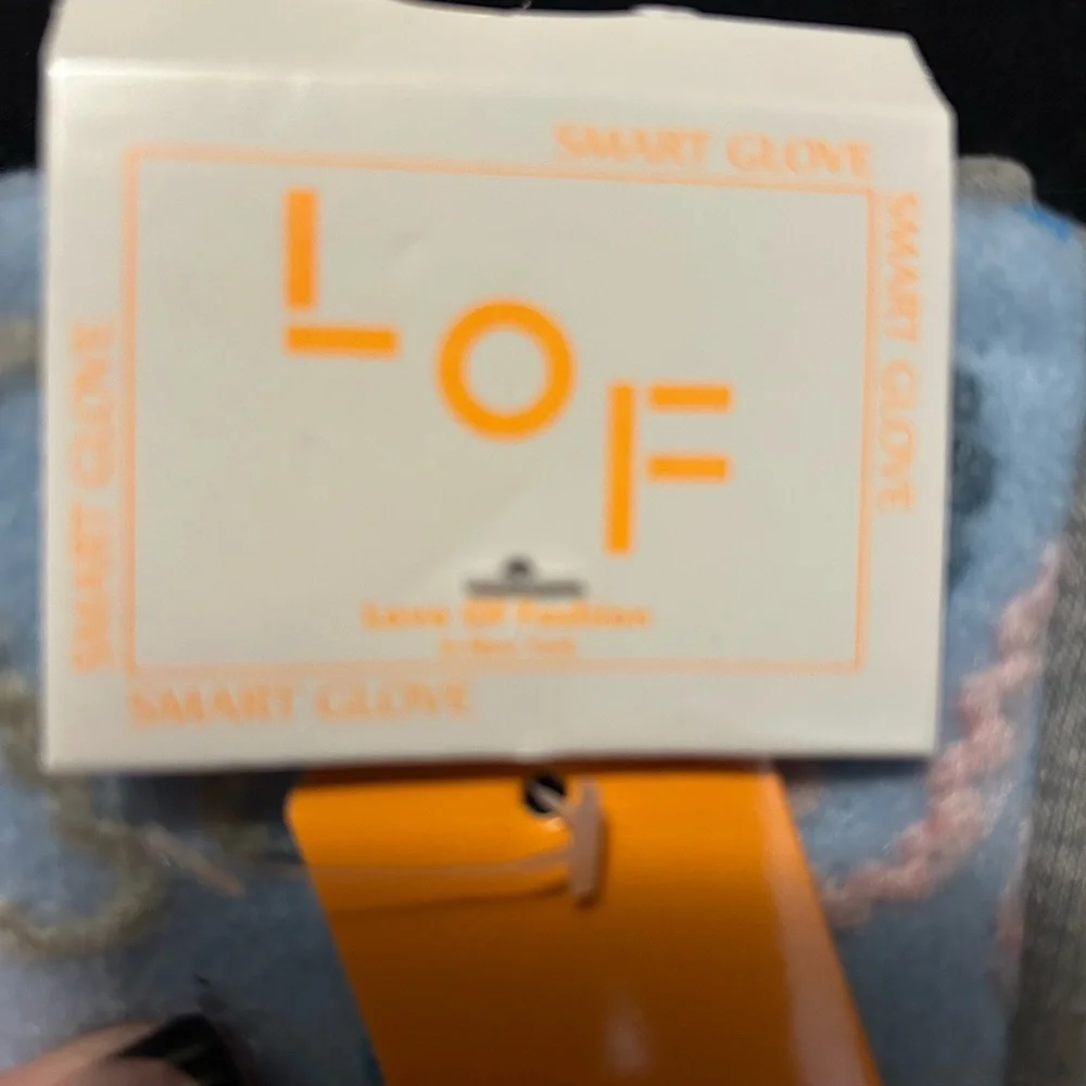 LOF women’s gloves
